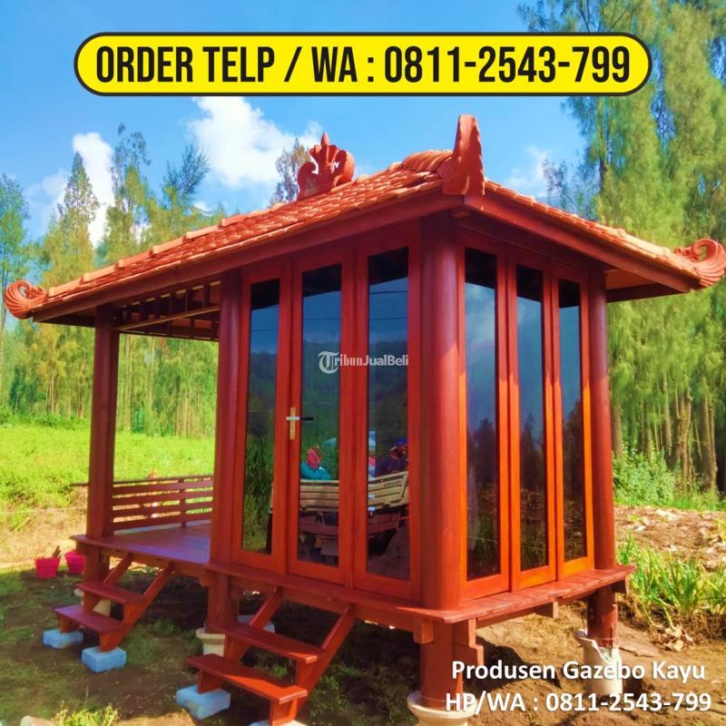 Gazebo unik dari kayu - Bogor