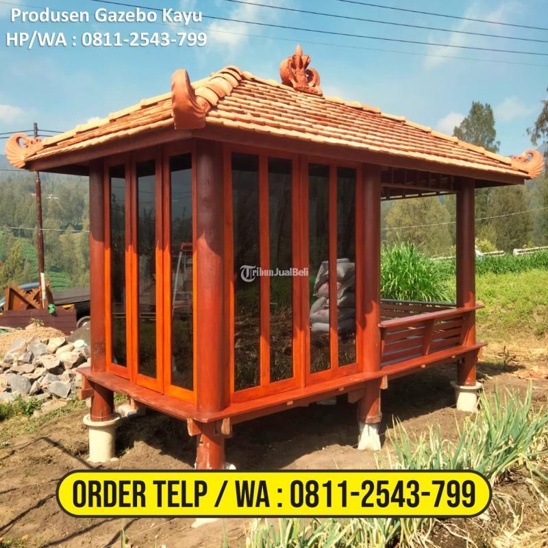 Gazebo unik dari kayu - Bogor