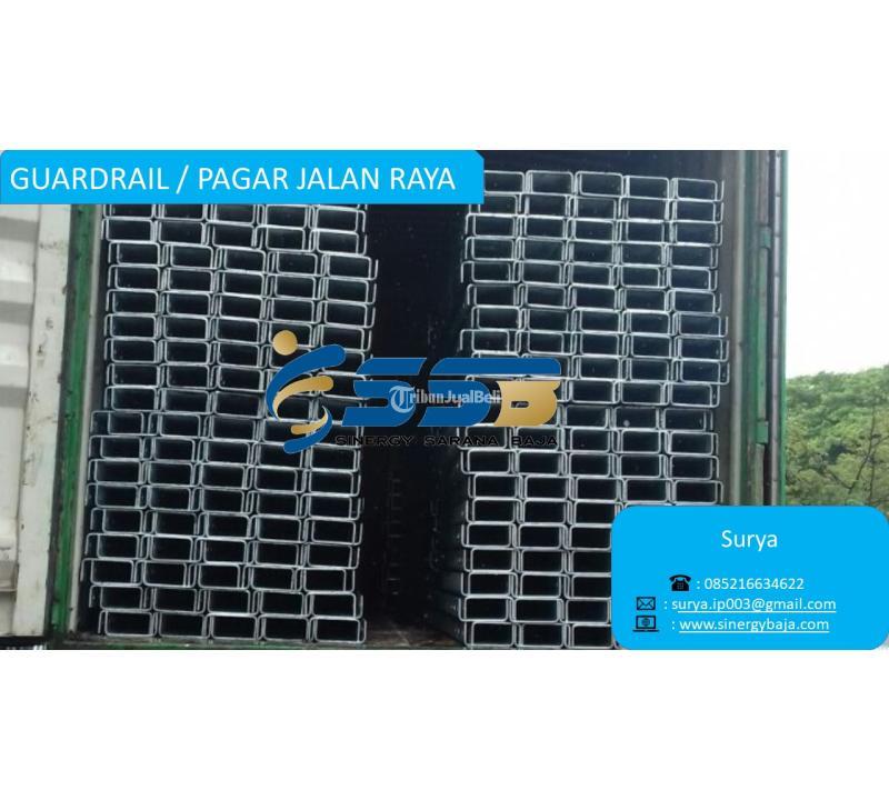Guardrail Pagar Jalan Raya Kota Palembang
