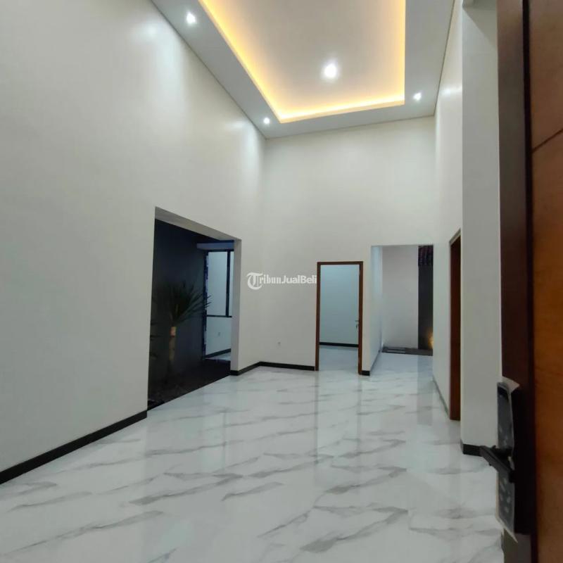 RUMAH CANTIK DESIGN MODERN DEKAT KOPI KLOTOK DI NGAGLIK