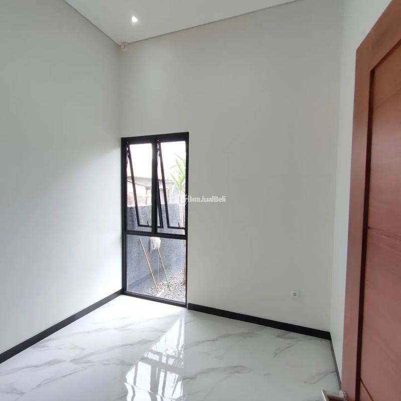 RUMAH CANTIK DESIGN MODERN DEKAT KOPI KLOTOK DI NGAGLIK