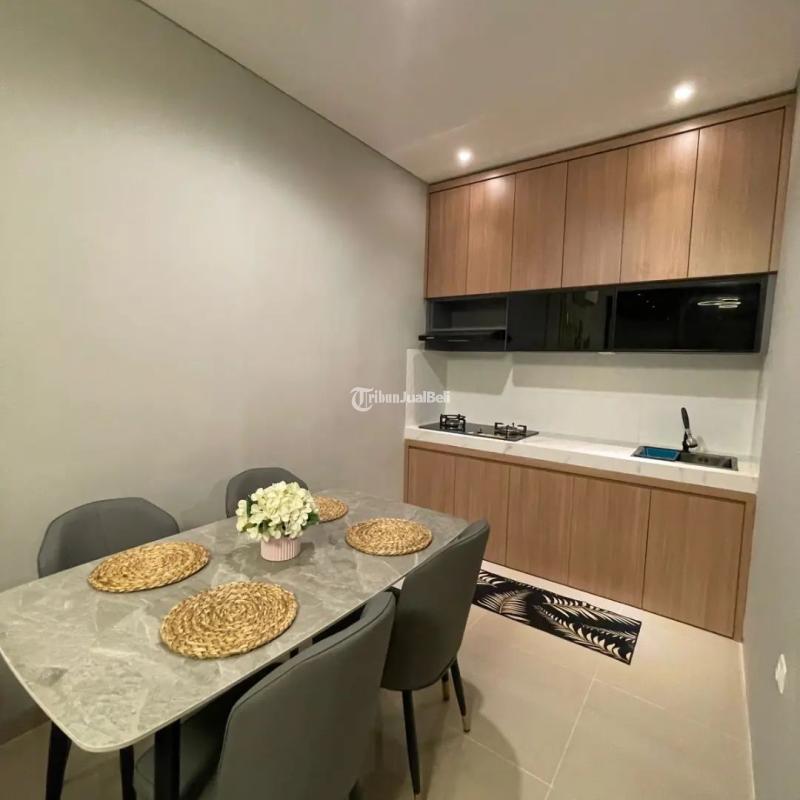 RUMAH MEWAH SIAP HUNI FULL FURNISHED DEKAT KAMPUS UPN