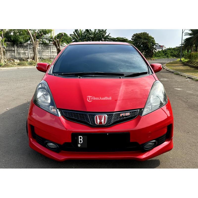 Mobil Honda Jazz RS AT DP1O 2013 Warna Merah Bekas Surat Lengkap di