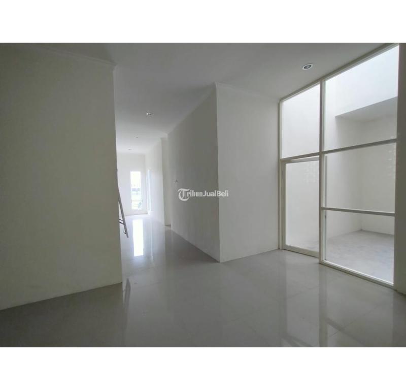 SPESIAL, KOST EXCLUSIVE FREE FURNISH DEKAT BANYAK KAMPUS DI MALANG