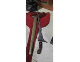 Keris nom nomman sangkelat Luk 13