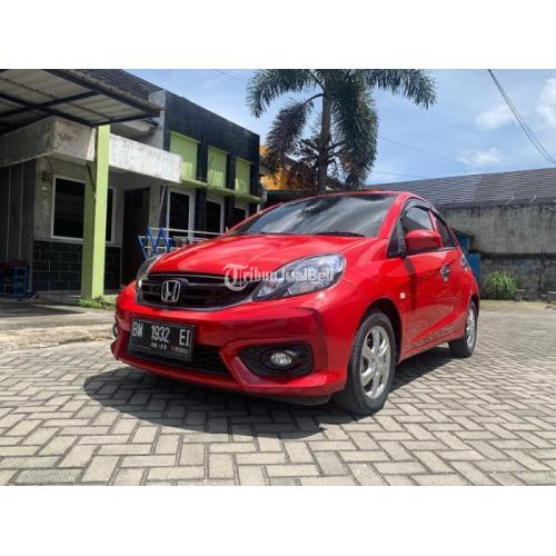 Mobil Honda Brio E 1.2 MT Merah Kondisi Mulus