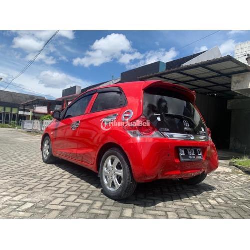 Mobil Honda Brio E 1.2 MT Merah Kondisi Mulus