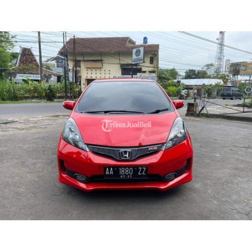 Mobil Honda Jazz RS Tahun 2013 Bekas Siap Pakai Matic Warna Merah Pajak