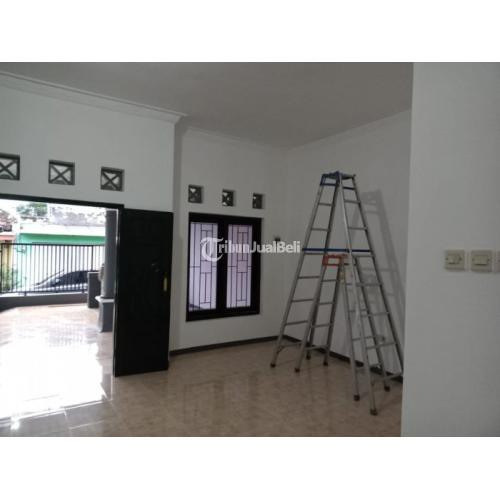 Pengguna GoPro Merekam Video Bawah Air di Kecamatan Plosoklaten