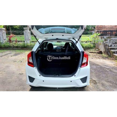 Mobil Honda Jazz RS AT 2017 Warna Putih Bekas Harga Nego Low KM - Badung