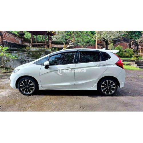 Mobil Honda Jazz RS AT 2017 Warna Putih Bekas Harga Nego Low KM - Badung