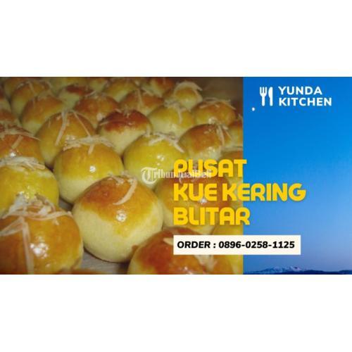 Kue Kering Abon Blitar : Yunda Cookies