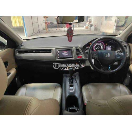Mobil Honda HRV Matic Tahun 2015 Bekas Siap Pakai Harga Terjangkau - Surabaya