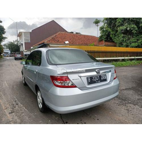 Mobil Honda City 2003 IDSI Manual Silver Bekas Full Orisinil Terawat di