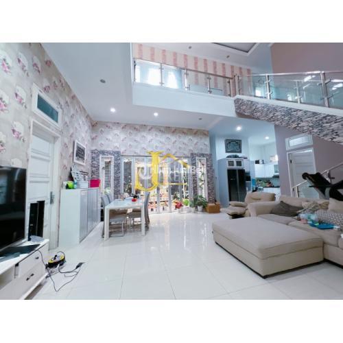 RUMAH MEWAH 2 LANTAI NATA ENDAH KOPO