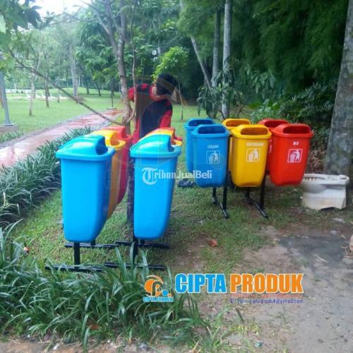Tempat Sampah 3 Pilah