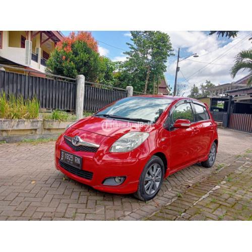 Mobil Toyota Yaris R Matic Tahun Bekas Warna Merah Pajak Hidup Di