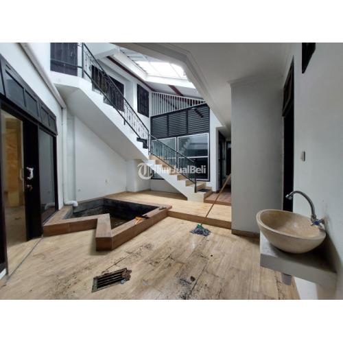 *RUMAH MEWAH JL VETERAN JOGJA*