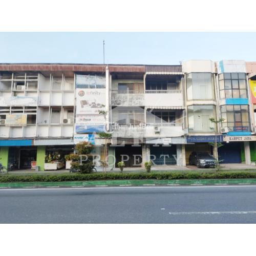 Dijual Ruko 3 Lantai 3KM PLN 2200w, PDAM, SHM Tanjungpura - Kota Pontianak