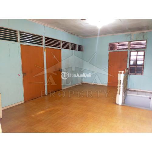 Dijual Rumah Baru Lokasi Strategis dekat Fasilitas Umum di Gang Meranti - Pontianak