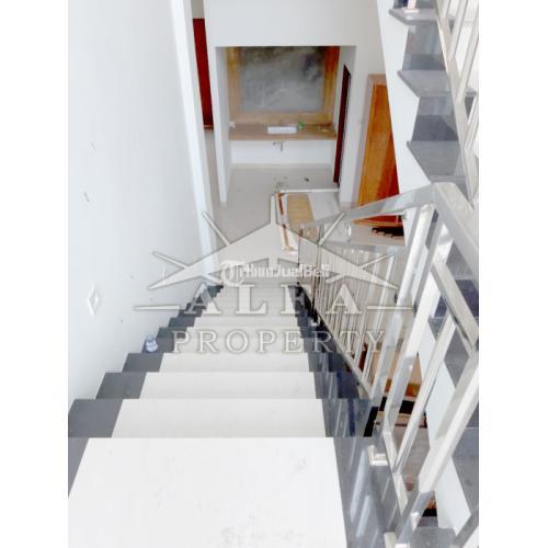 Dijual Rumah Siap Pakai & Full Keramik di Untung Suropati - Pontianak