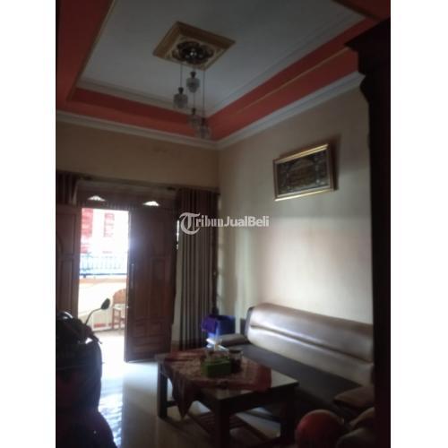 Dijual Rumah 2 Lantai di Tepi Jalan Dekat Kampus IKIP - Pasuruan