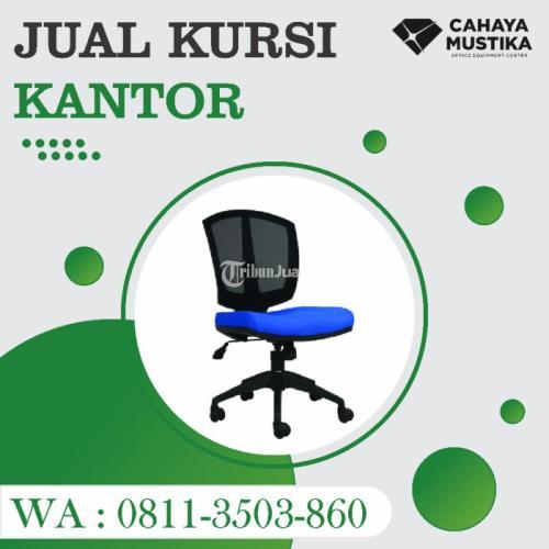 Kursi Kulit Kantor di Malang