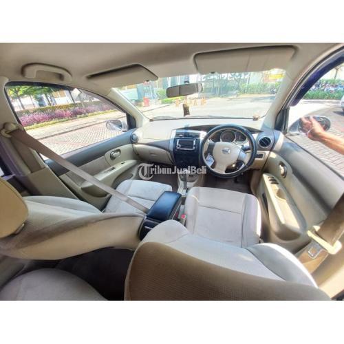 Mobil Nissan Livina XR 2009 Matic Bekas Orisinil Terawat Surat Lengkap Pajak On - Jakarta Timur