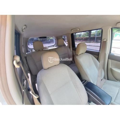 Mobil Nissan Livina XR 2009 Matic Bekas Orisinil Terawat Surat Lengkap Pajak On - Jakarta Timur