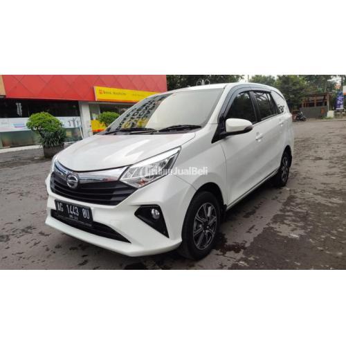 Mobil Daihatsu Sigra R Tahun 2021 Bekas Manual Warna Putih Siap Pakai