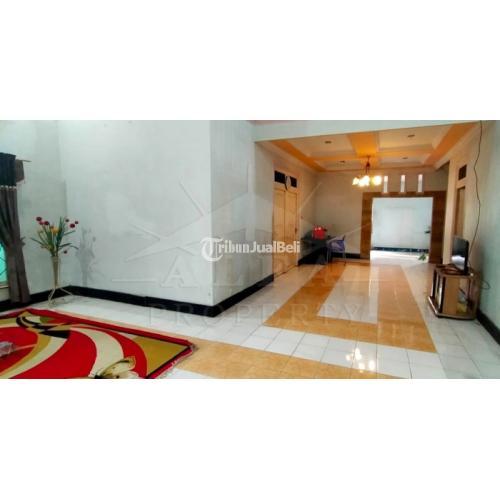Dijual Rumah 2 Lantai 5KT 1KM Siap Huni di Jl. PGA, Gg. Sutera - Kota Pontianak
