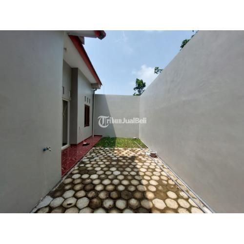 RUMAH MODERN SIAP HUNI DI JAKAL