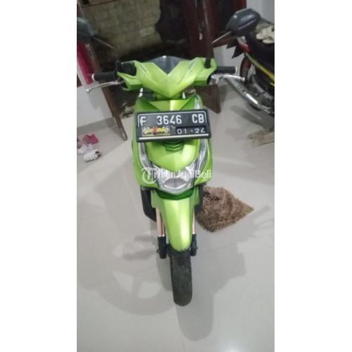 Motor honda beat karbu bekas tahun 2009 warna hijau body mulus mesin terawat