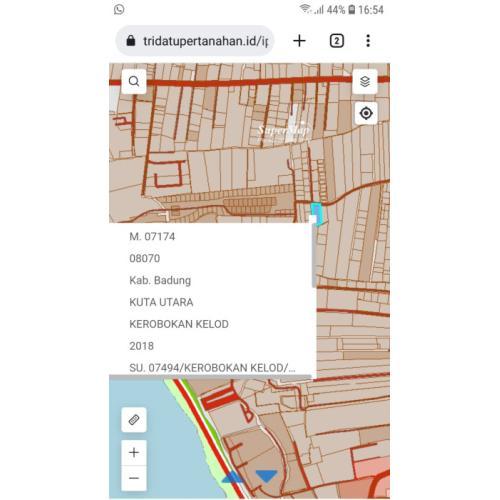 TANAH Seminyak Bali ada bangunan deket pantai