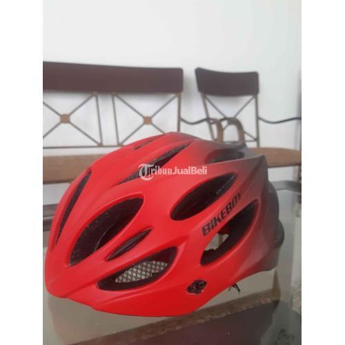 Helm Sepeda Roadbike/MTB Warna Merah Bekas Nyaman Dipakai - Surabaya