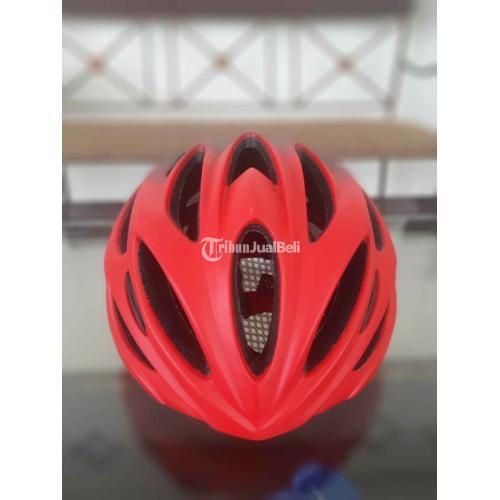 Helm Sepeda Roadbike/MTB Warna Merah Bekas Nyaman Dipakai - Surabaya