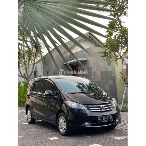 Mobil Honda Freed E PSD AT 2010 Bekas Terawat Interior Bersih Nego - Denpasar