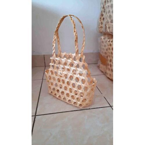 Kerajinan Keranjang Hampers dari Bambu yang Cantik dan Ramah Lingkungan - Denpasar