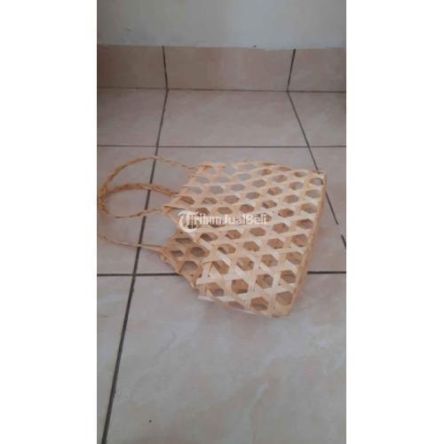 Kerajinan Keranjang Hampers dari Bambu yang Cantik dan Ramah Lingkungan - Denpasar