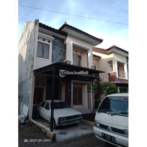 Unit Rumah 2 Lantai, jual cepat, 100 meter dari Jakal