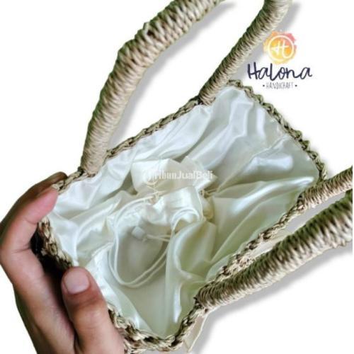 Kerajinan Tas Anyaman Pandan Gintir Hampers Hias Pita - Tasikmalaya