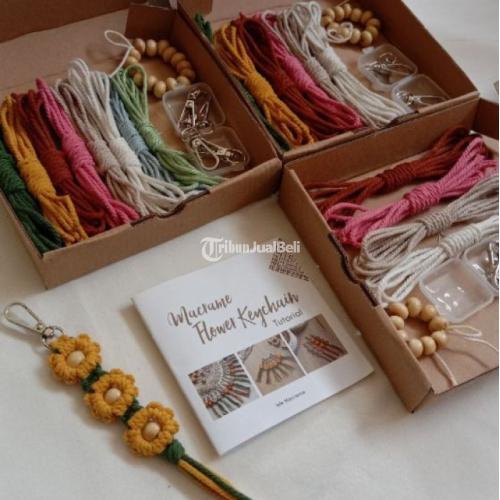 Flower Keychain DIY Macrame Kit