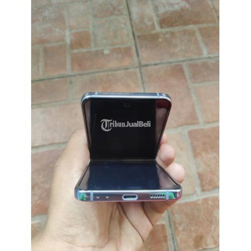 HP Samsung Z Flip 4 Blue 8/128GB Bekas Mulus Nominus Fullset Dusbox - Bekasi