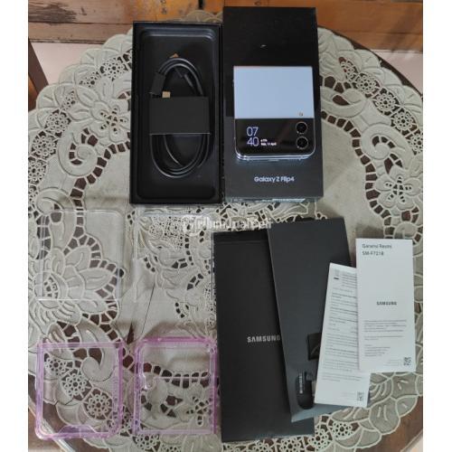 HP Samsung Z Flip 4 Blue 8/128GB Bekas Mulus Nominus Fullset Dusbox - Bekasi
