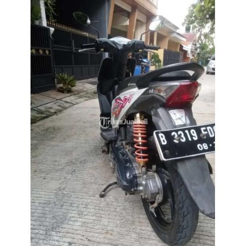 Motor Honda Beat Warna Putih Tahun 2011 Bekas - Bandung