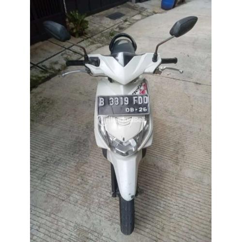 Motor Honda Beat Warna Putih Tahun 2011 Bekas - Bandung