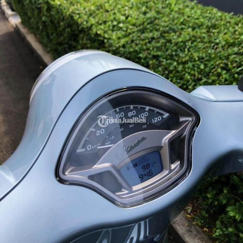 Motor Sekuter Vespa LX Bekas 2022 Pajak Hidup Surat Lengkap - Tangerang Selatan