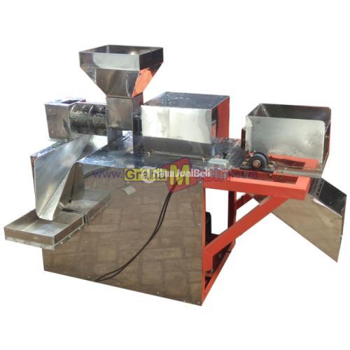 MESIN PRESS DAN PEMARUT SANTAN KELAPA SERBAGUNA MALANG