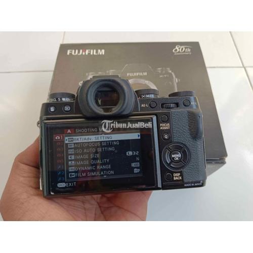 Kamera Mirrorless XT1 Body Only + Flash External Bekas Harga Nego di