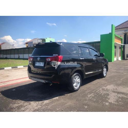 Mobil Toyota Kijang Innova Reborn Manual 2018 Hitam Seken - Klaten Kota